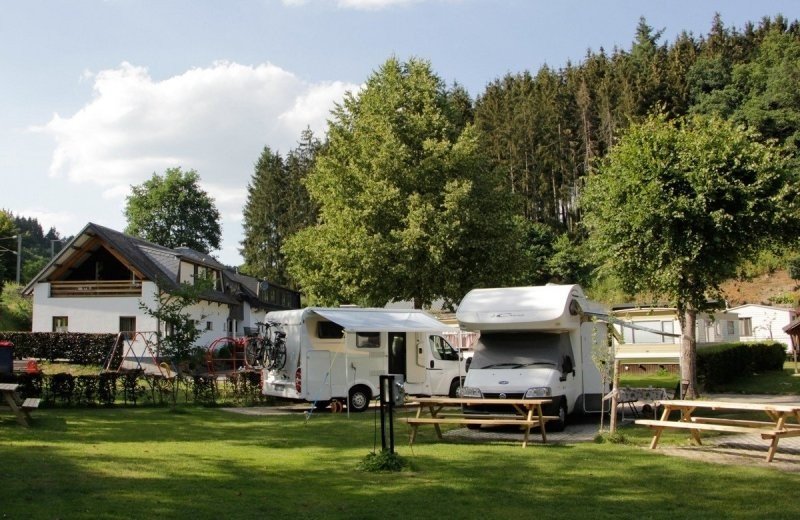 Camperplek op camping luxemburg val dor