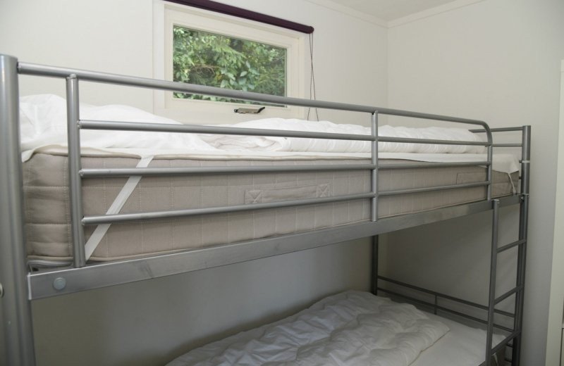 Camping val dor chalet alberta 2019 slaapkamer met stapelbed