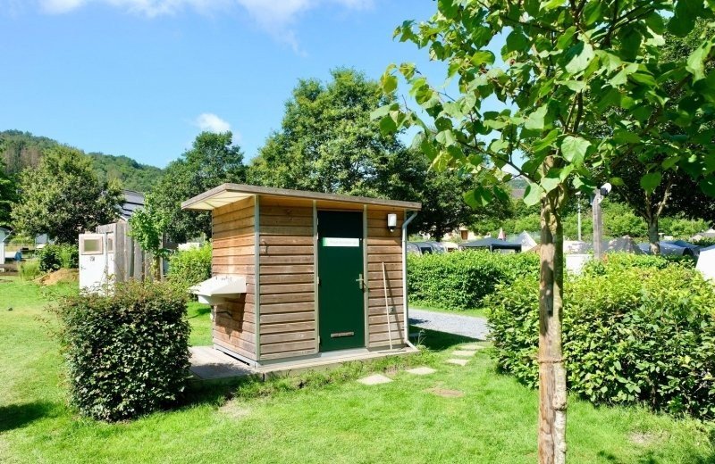 Kampeerplaats met privé sanitair