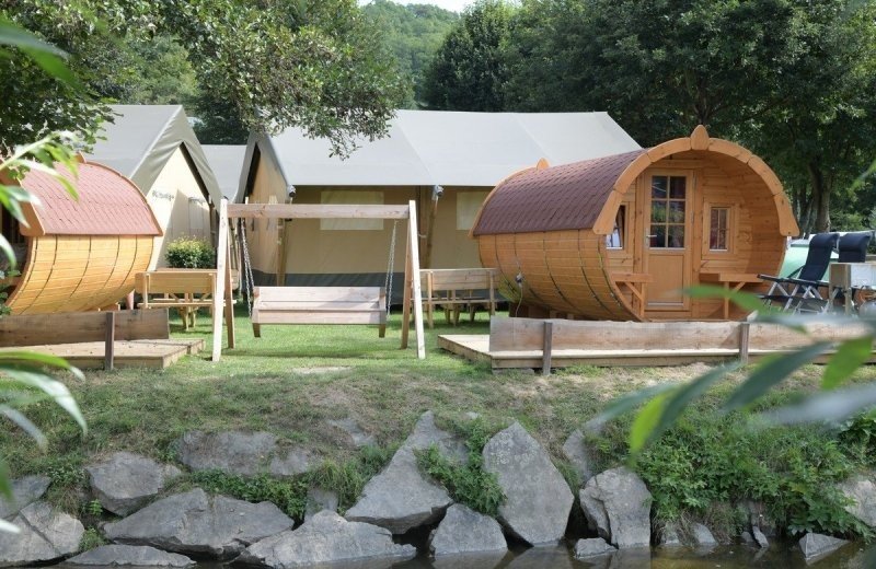 Charmecamping val dor met accommodaties luxemburg