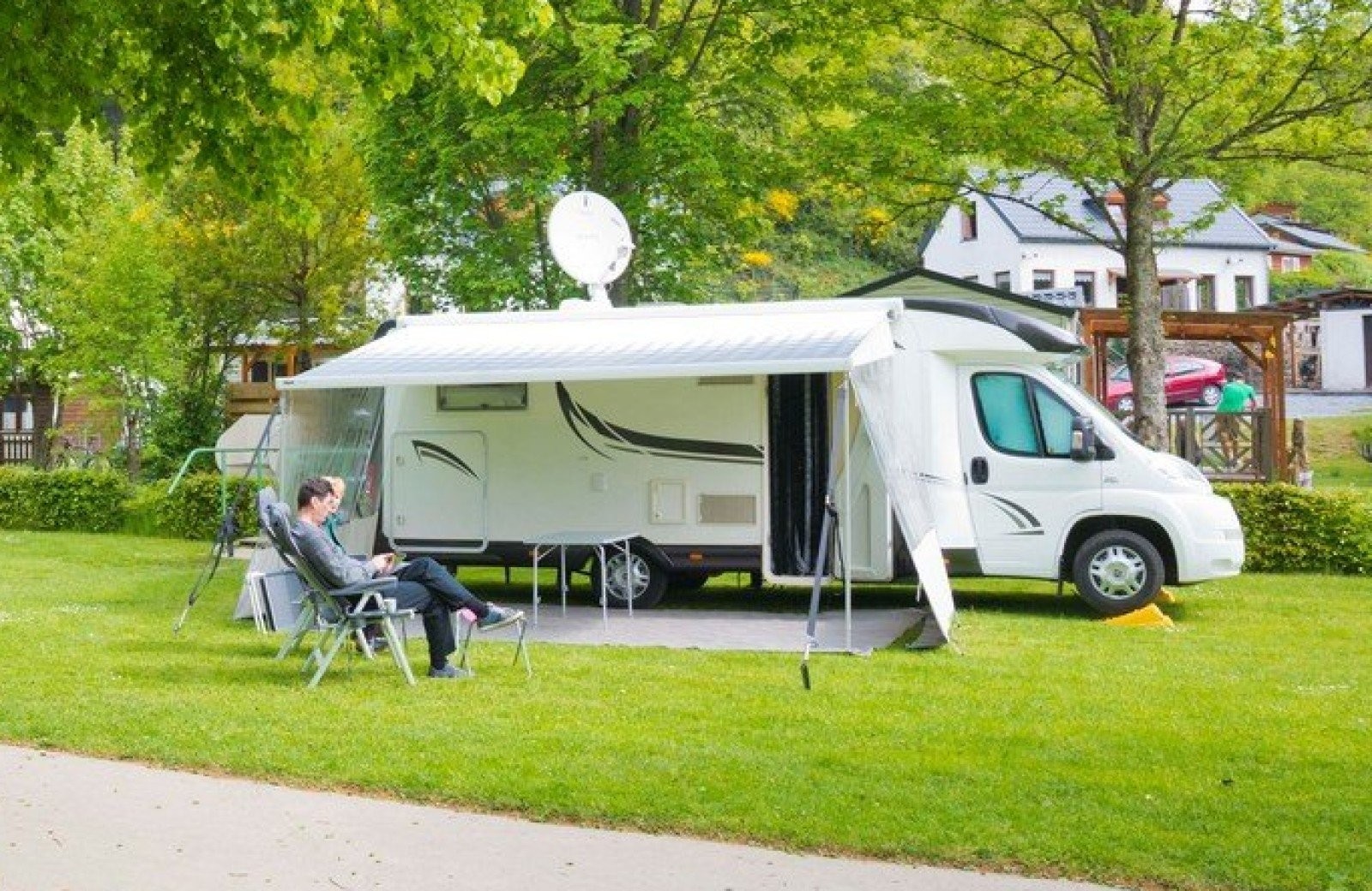 Faciliteiten voor camper op de camping luxemburg camper service station val dor