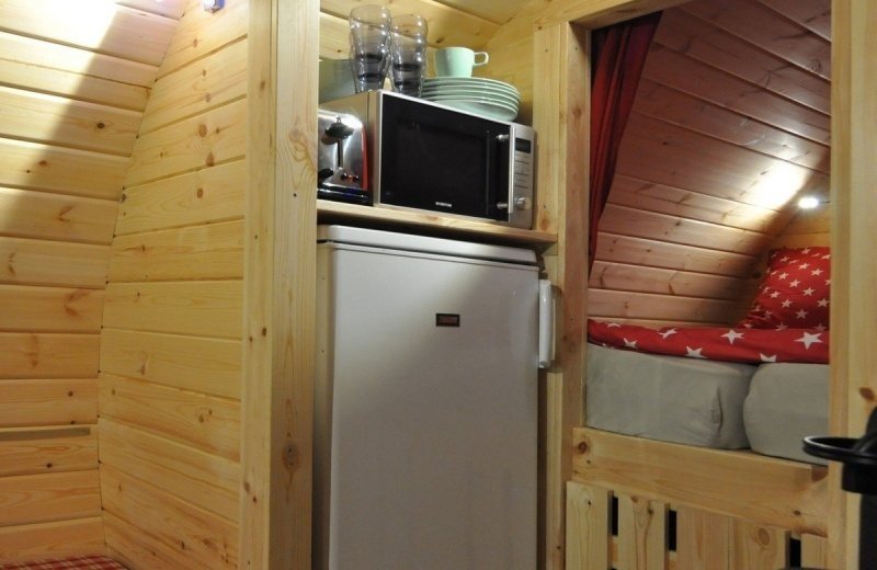 Val dor luxemburg barrels am clerve voor 4 personen koelkast