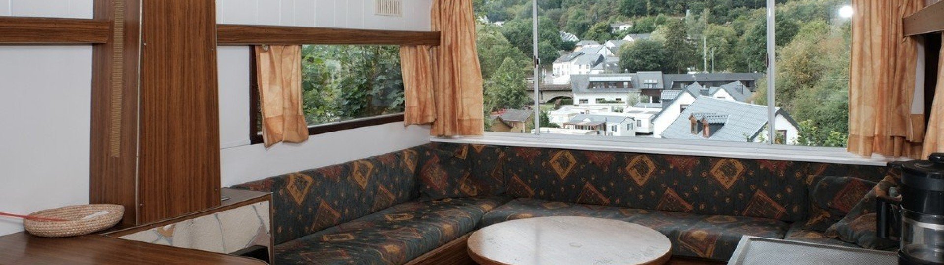 Val dor luxemburg chalet e s k voor 5 personen zithhoek