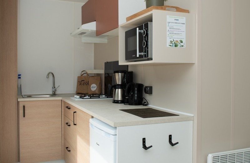 Val dor luxemburg tiny house voor 2 personen keuken