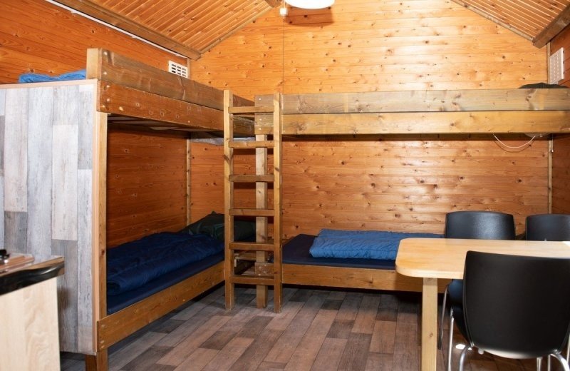 Val dor luxemburg trekkershut standaard voor 4 personen slaapvertrekken 2